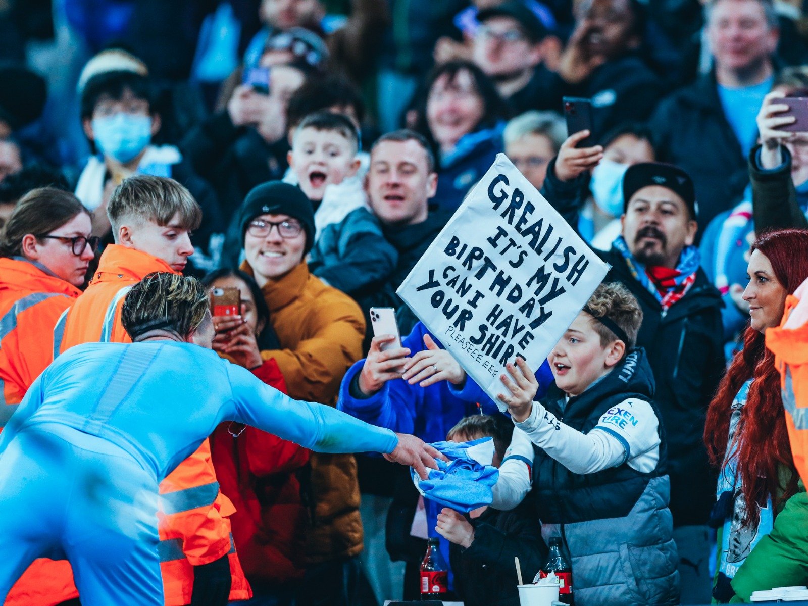 东莞产品促销海报设计